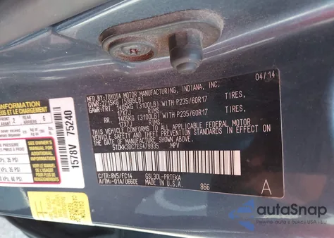 2014 Toyota Sienna Le V6 8 Passenger z USA, uszkodzony, nr VIN 5TDKK3DC7ES479935